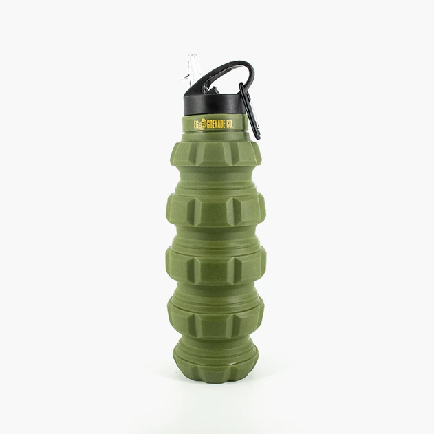 https://enolagaye.ca/cdn/shop/products/grenade-water-bottle_631x.png?v=1670423672